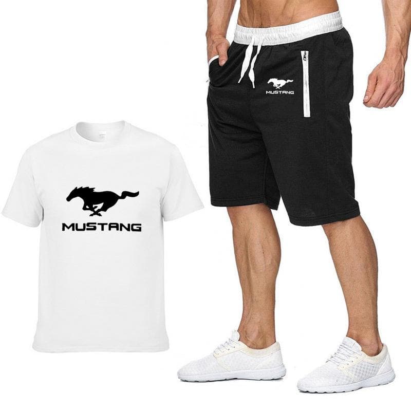 Mustang T Shirt Med Shorts